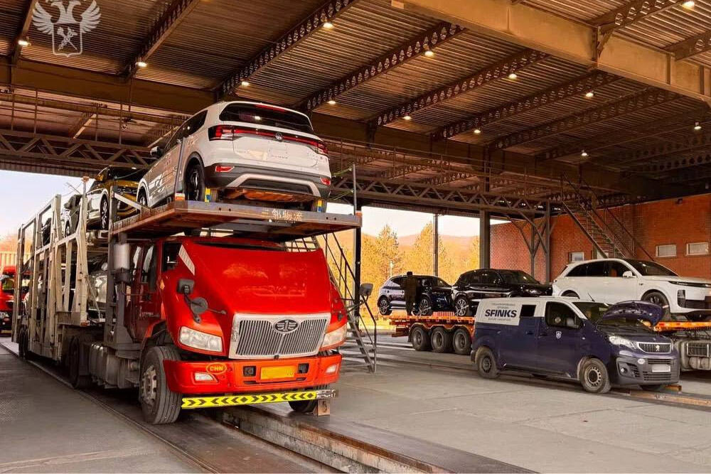 На Дальнем Востоке примут меры для ускорения оформления импортных авто